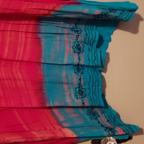 Top - Picture 3 of 3